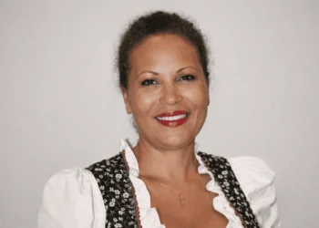 Mercedes Blanco Beruf